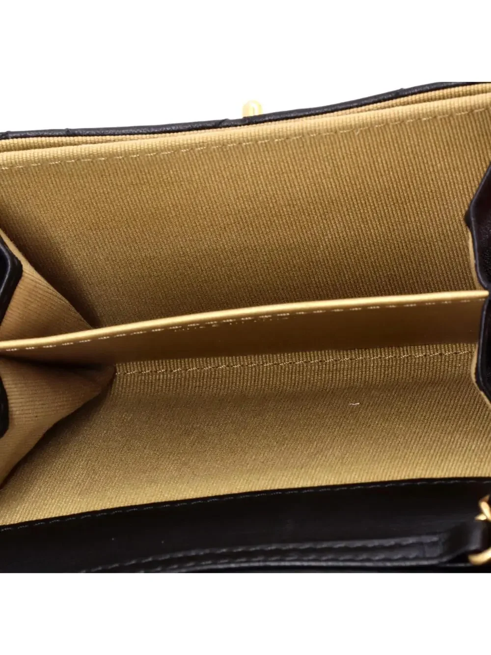 Chanel Pearl Crush Card Holder With #239522C22B